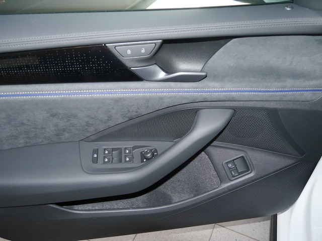 Volkswagen Passat DSG R-Line eHybrid