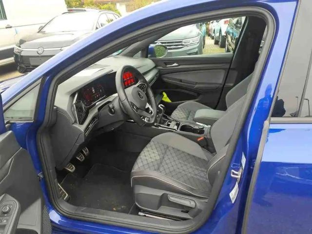 Volkswagen Golf 1.5 TSI R-Line