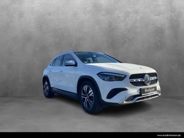Mercedes-Benz GLA 200 GLA 200 AHK/PANO/KAMERA/LED/ADVANCED/WINTER SHZ