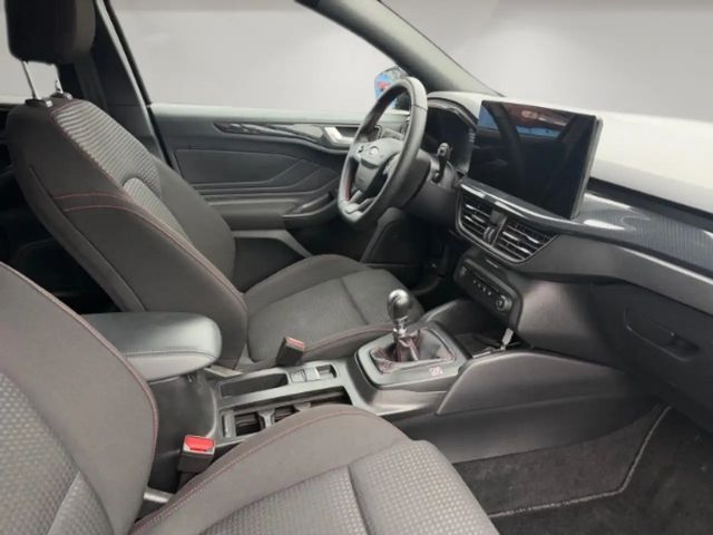 Ford Focus ST Line Wagon