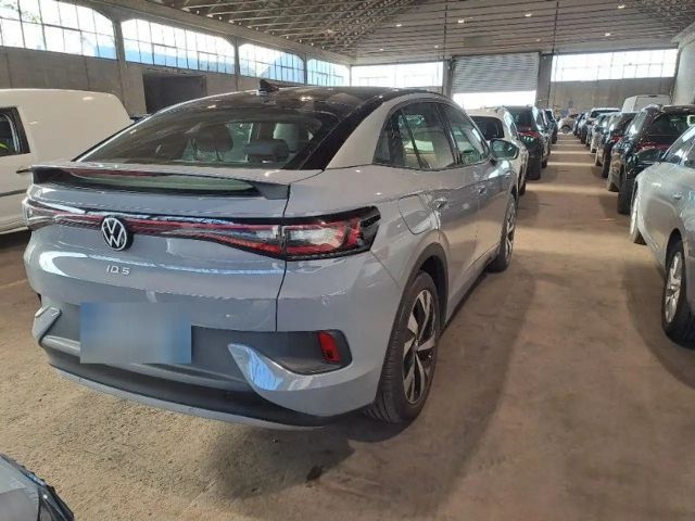 Volkswagen ID.5 150 kW 77 KWh Pro