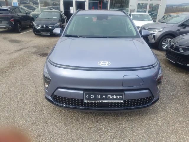 Hyundai Kona 64 kWh Electric