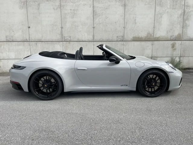 Porsche 911 4 Cabrio Carrera GTS