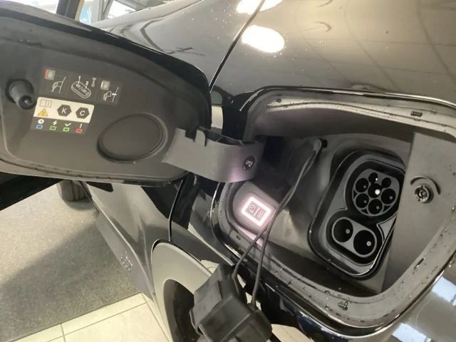 Jeep Avenger Full-Electric Summit