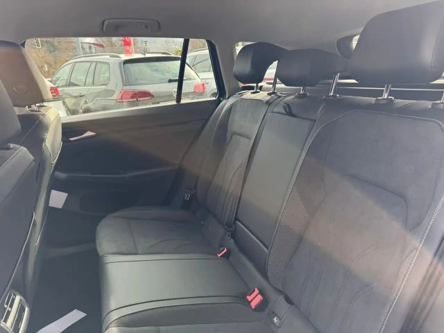 Volkswagen Golf Business DSG Variant