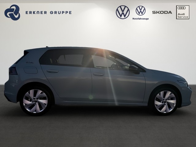 Volkswagen Golf 1.5 eTSI DSG Golf VIII
