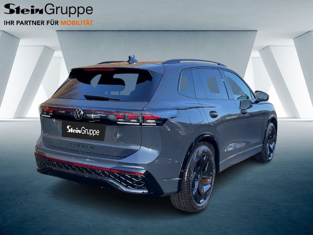 Volkswagen Tiguan BLACK+MATRIX+APP+DAB+AHK+HUD+PANO