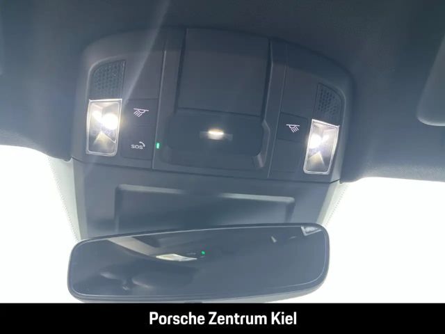 Porsche 992 Carrera Coupé