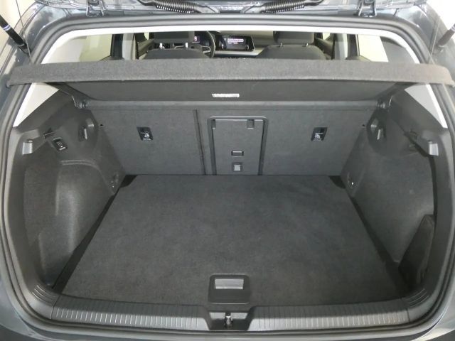 Volkswagen Golf DSG Life