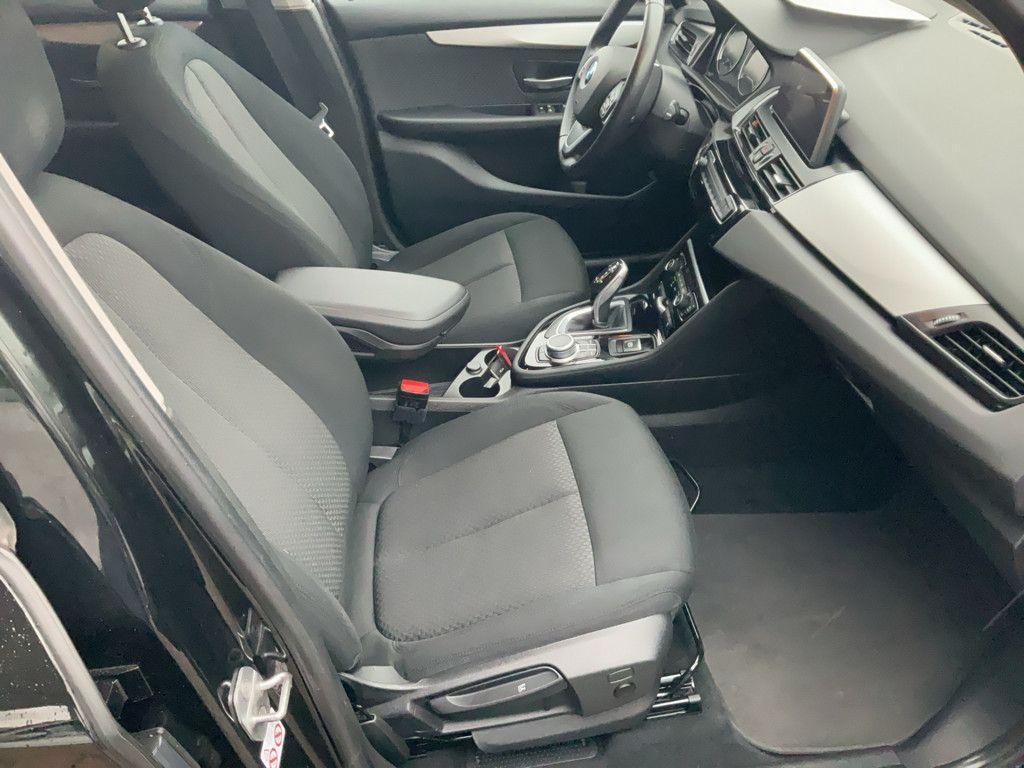 BMW 220 220i Gran Tourer