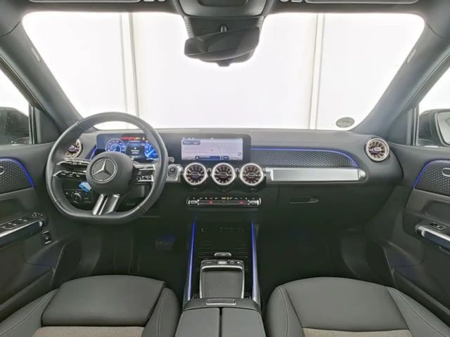 Mercedes-Benz EQB 300 4MATIC AMG Line