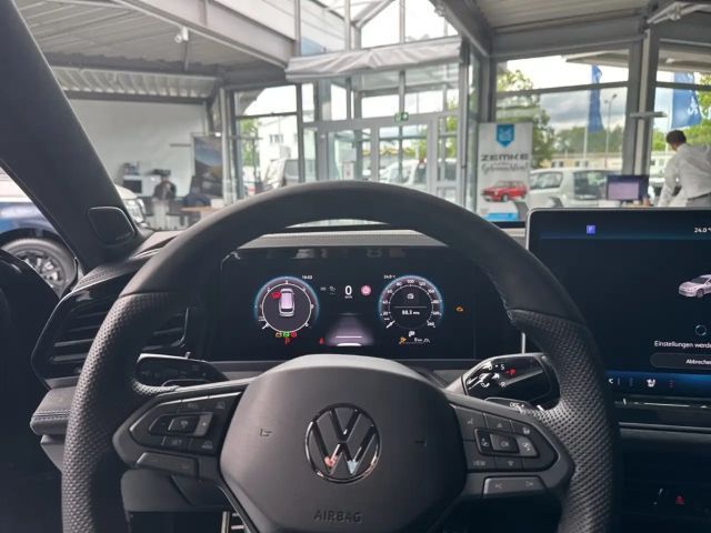 Volkswagen Passat 4Motion DSG R-Line Variant