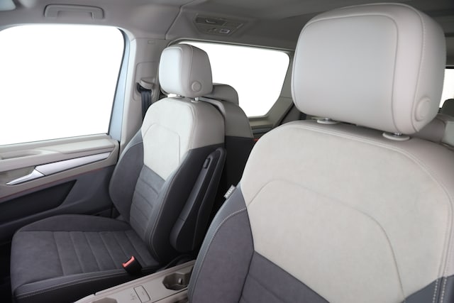 Volkswagen Multivan 2.0 TDI DSG IQ.Drive T7