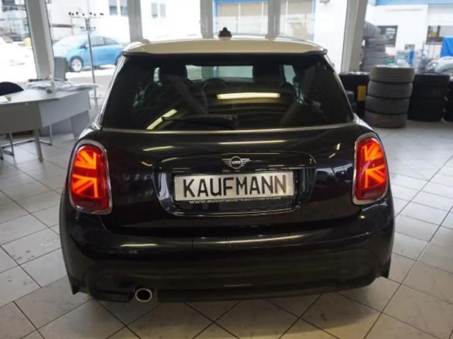 MINI Cooper COOPER 1,5 CAMDEN LEDER NAVI LED SHZ TEMPOMAT 17"