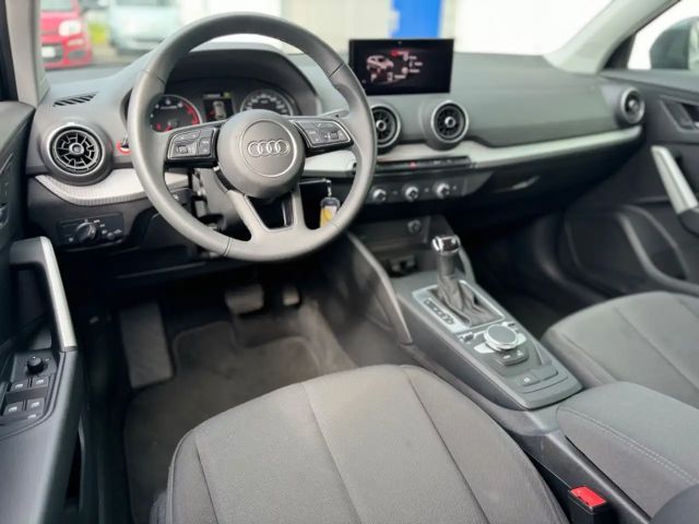 Audi Q2 35 TFSI S-Line
