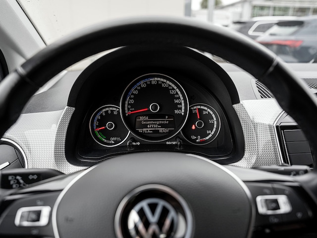 Volkswagen e-up! Plus Style