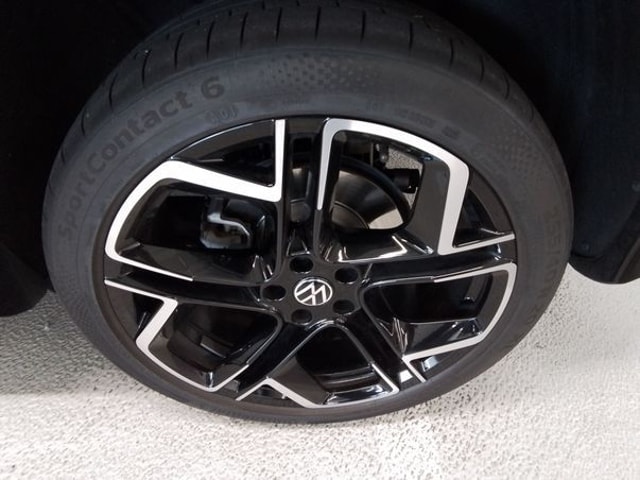 Volkswagen Tiguan 2.0 TDI DSG R-Line Style