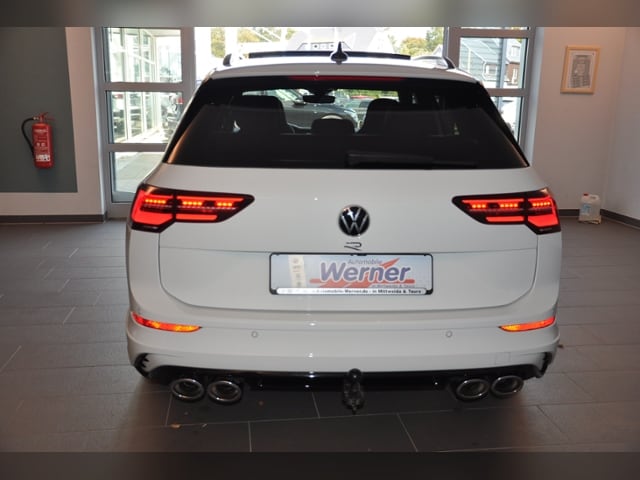 Volkswagen Golf 2.0 TSI IQ.Drive Variant