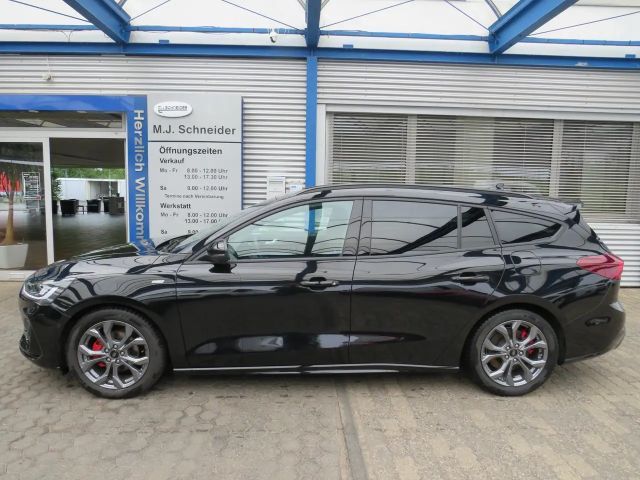 Ford Focus ST Line Wagon