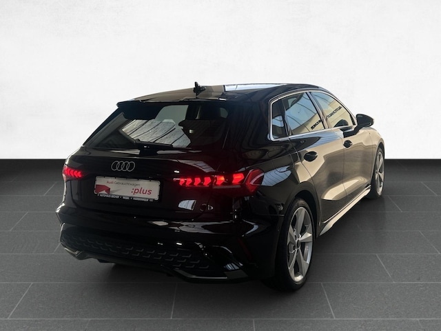 Audi A3 35 TFSI S-Line S-Tronic Sportback