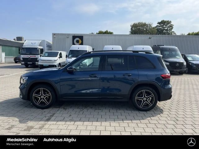 Mercedes-Benz GLB 200 AMG Line