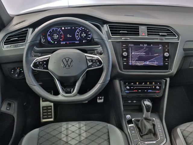Volkswagen Tiguan 4Motion DSG R-Line
