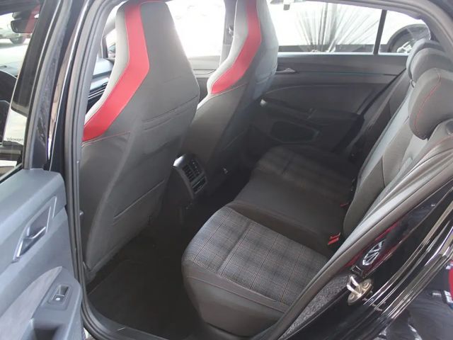 Volkswagen Golf DSG GTI