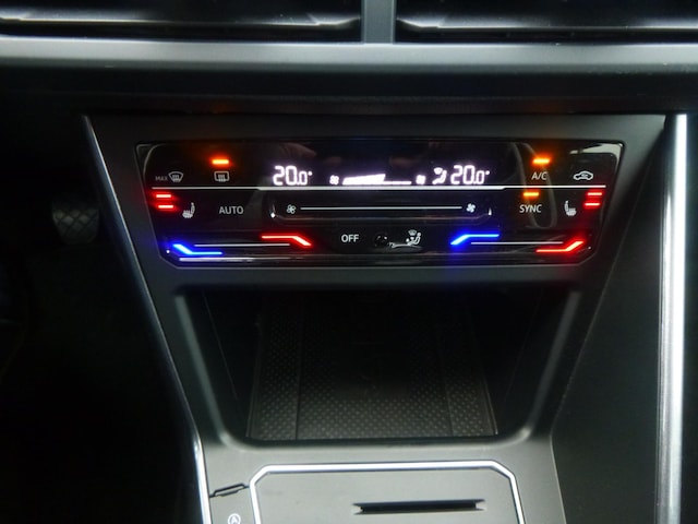 Volkswagen Taigo Taigo Style Panorama, LED-Matrix. TravelAssist,