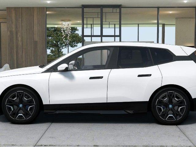 BMW iX xDrive40