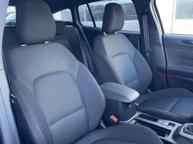 Ford Focus ST Line Wagon