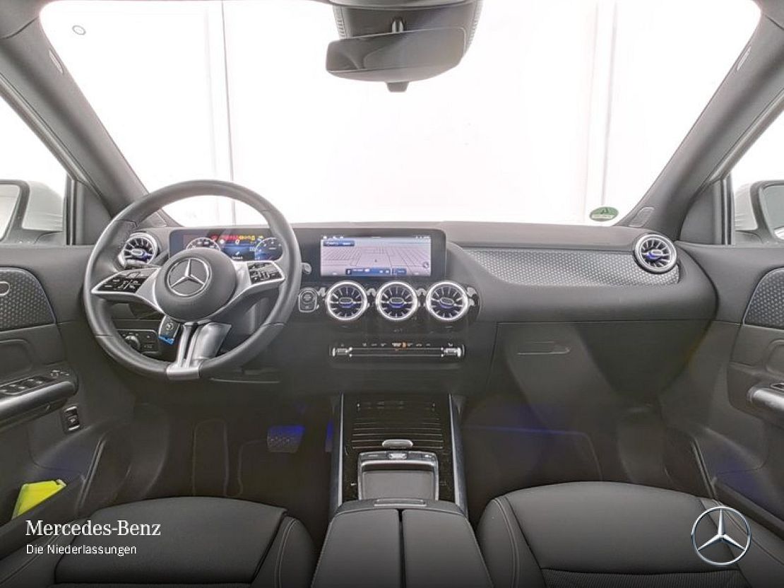 Mercedes-Benz GLA 180 GLA 180