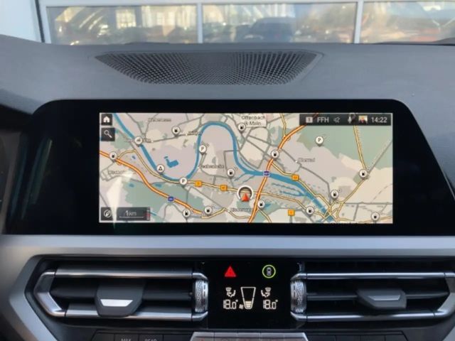 BMW 330 330i Touring