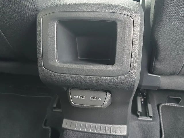 Volkswagen T-Cross 1.5 TSI DSG R-Line