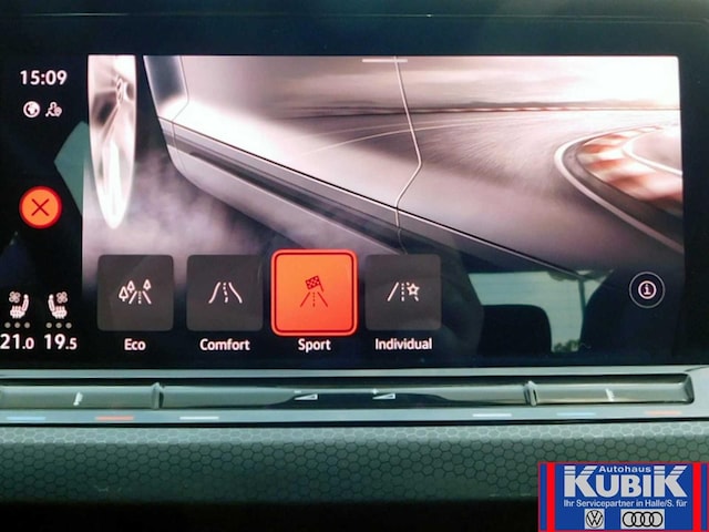 Volkswagen Golf Style