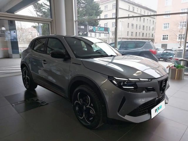 Alfa Romeo Junior Ibrida Speciale