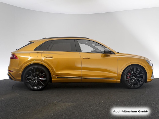 Audi Q8 55 TFSI Competition Quattro
