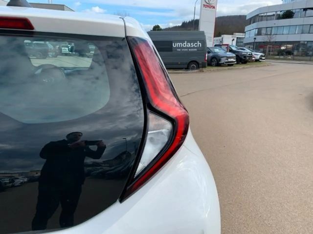 Toyota Aygo X Business Hatchback