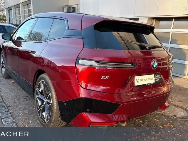 BMW iX xDrive40