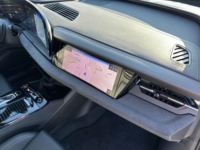 Audi SQ6 e-tron Pano/HuD/B&O/Luft/OLED/Nappa/21"/