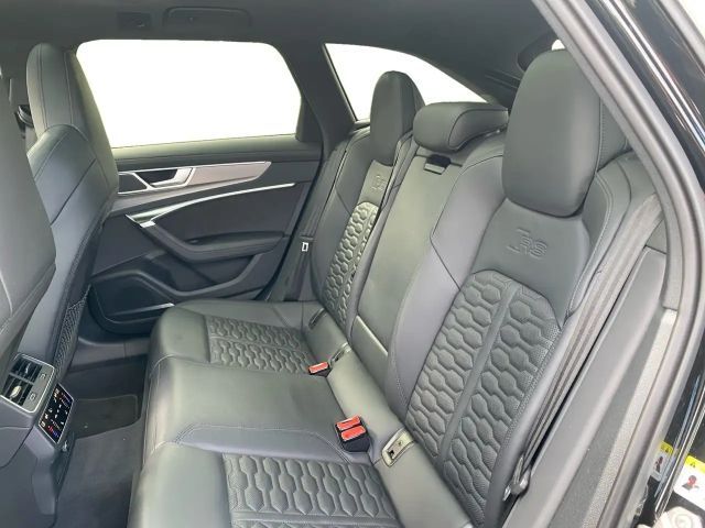 Audi RS6 4.0 TFSI Avant BiTurbo Quattro