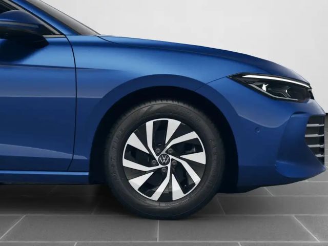 Volkswagen Passat 1.5 eTSI Business DSG Variant