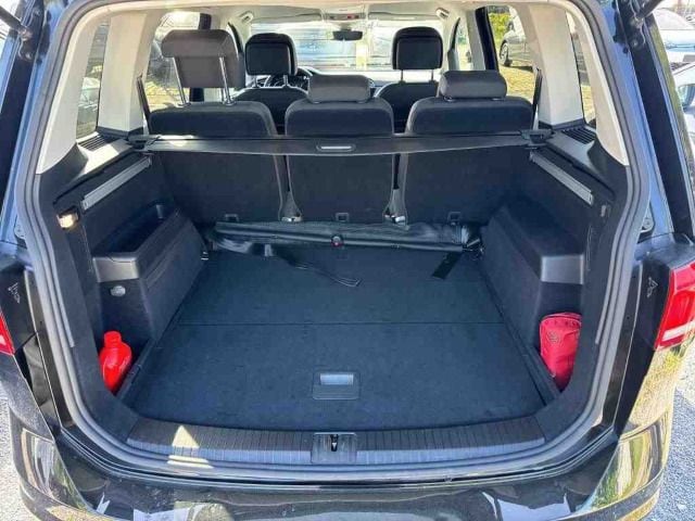 Volkswagen Touran 1.5 TSI DSG