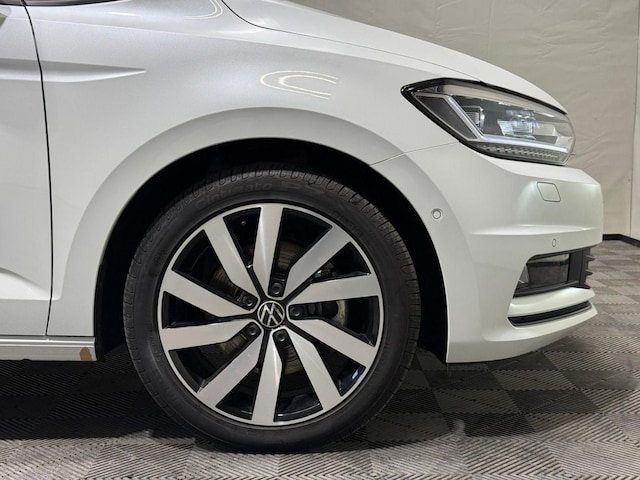 Volkswagen Touran 1.5 TSI DSG Highline Style