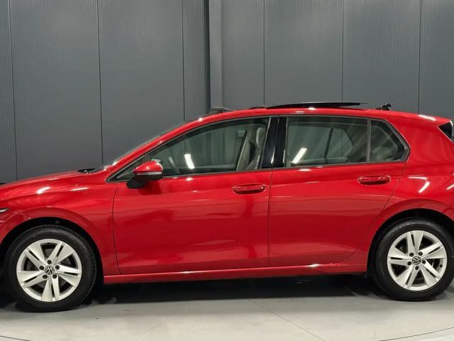 Volkswagen Golf 1.5 eTSI Golf VIII Life