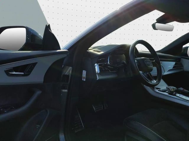 Audi Q8 55 TFSI Quattro S-Line