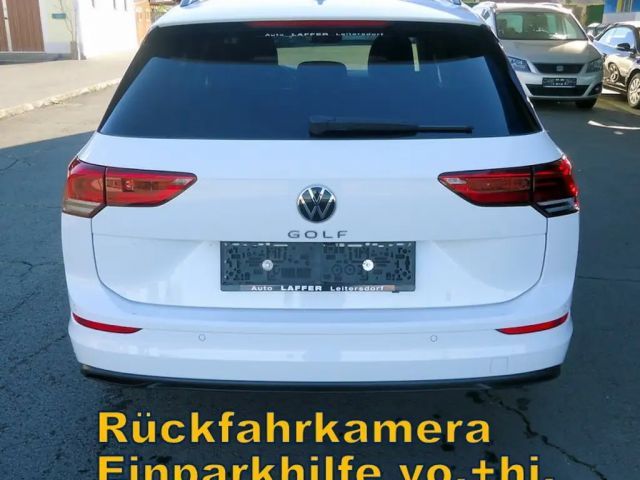 Volkswagen Golf Life Variant