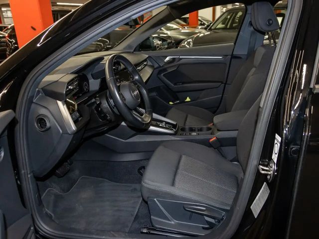 Audi A3 40 TFSI Hybride Sedan