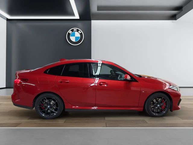 BMW 220 220i Coupé Gran Coupé