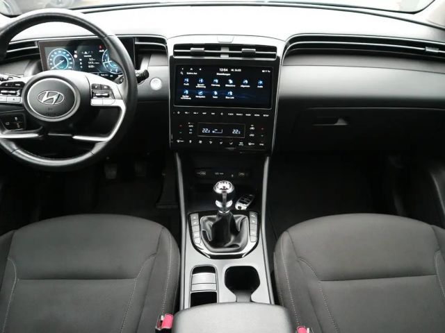 Hyundai Tucson 2WD Hybrid Trend