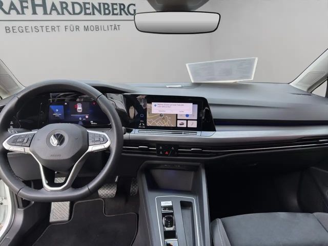 Volkswagen Golf 1.5 eTSI DSG Style Variant